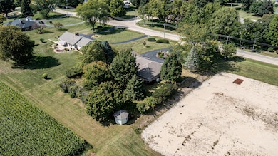 154 U S 34, Mendota, IL 61342 - photo 5