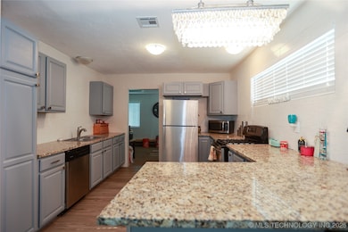 2142 E Seminole St, Tulsa, OK 74110 - photo 7