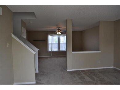 9446 W Quarter Moon Dr, Pendleton, IN 46064 - photo 2