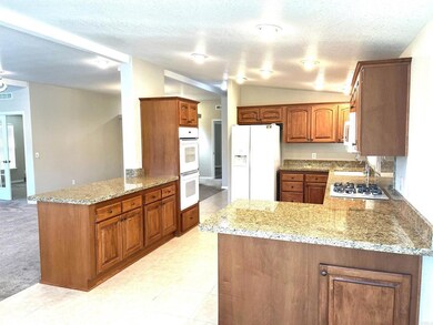 3506 Don Juan Dr unit 406, Carlsbad, CA 92010 - photo 4