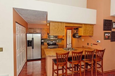 Photo 4