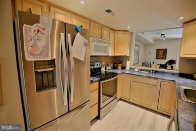 67 Penny Ln, Baltimore, MD 21209 - photo 5