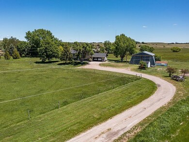 5731 N Washboard Rd, North Platte, NE 69101 - photo 4