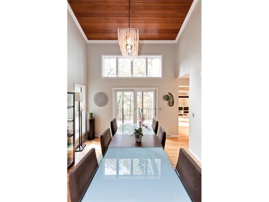 2570 Indian Hill Rd, Cedar Rapids, IA 52403 - photo 6