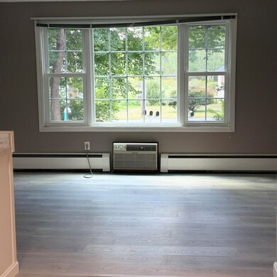 50 N Main St unit 3, Salem, NH 03079 - photo 4