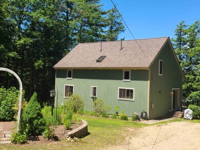 77 Heron Cove Rd, Sanbornville, NH 03872 - photo 3
