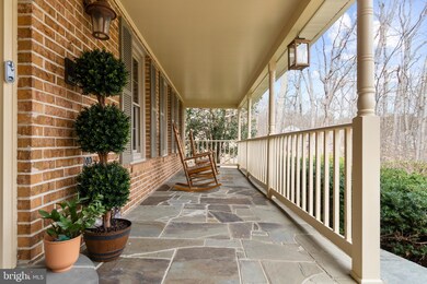 8178 Hillcrest Dr, Manassas, VA 20111 - photo 2