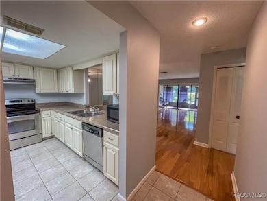 63 Douglas St unit 11, Homosassa, FL 34446 - photo 7