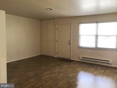 38 Dorchester Dr, Southampton, NJ 08088 - photo 4