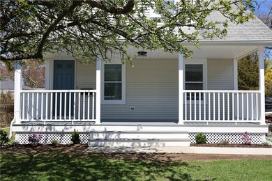 47 General Hawkins Dr, Warwick, RI 02888 - photo 2