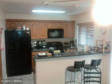 4056 Grays Pointe Ct unit A, Fairfax, VA 22033 - photo 7