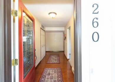 260 Crestwood Dr, Lincoln, IL 62656 - photo 4