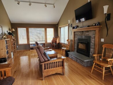 153 County Rd, West Wareham, MA 02576 - photo 5