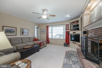 61 Abington Rd, Mount Laurel, NJ 08054 - photo 4