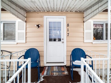 817 Oakwood Ave, Sheffield Lake, OH 44054 - photo 6