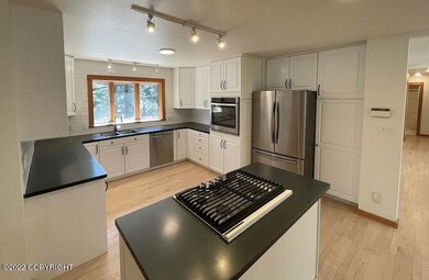 2069 Ridge Circle - Kitchen