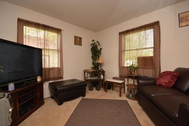 Sitting Room- Bedroom (2)
