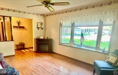 1814 SW 36th Terrace, Topeka, KS 66611 - photo 4