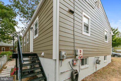 2201 Oregon Ave, Hyattsville, MD 20785 - photo 6