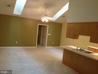 1603 Langley Dr unit 1603, Hagerstown, MD 21740 - photo 2