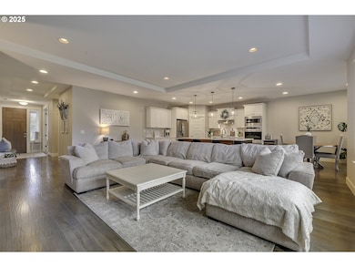 211 E 16th St, Lafayette, OR 97127 - photo 6