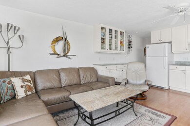 945 Commercial St unit 6D, Provincetown, MA 02657 - photo 5