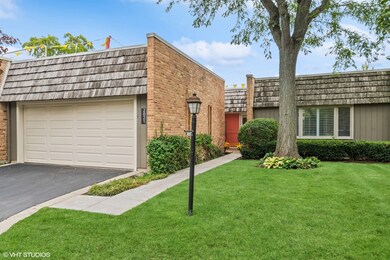 2021 Plymouth Ln unit 79, Northbrook, IL 60062 - photo 2