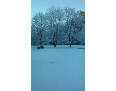 27 Bridge St, Salem, NH 03079 - photo 3