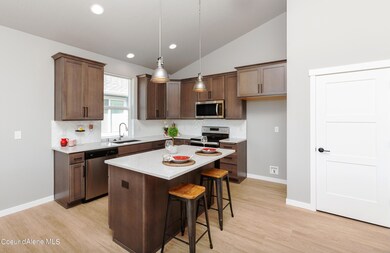 5 - Kitchen