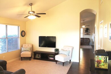 9 - Living/Dining Room (1)