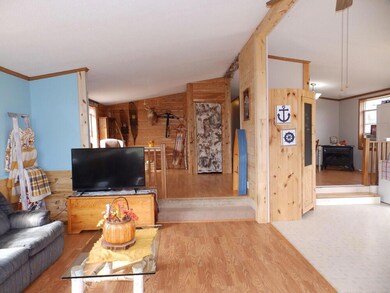 136 Huffman Lake Rd, Vanderbilt, MI 49795 - photo 4