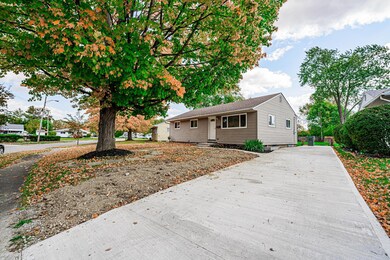 1664 Coburg Rd 003