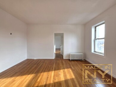 36-20 Parsons Blvd unit 6, Flushing, NY 11354 - photo 5