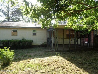 601 N Hickory St, Cordele, GA 31015 - photo 2