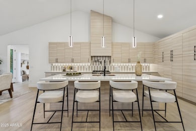 6313 N 10th Dr, Phoenix, AZ 85013 - photo 3