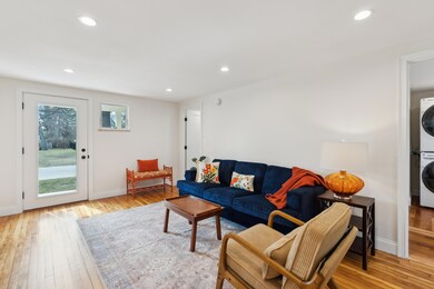 26 N Marriner St, South Portland, ME 04106 - photo 4