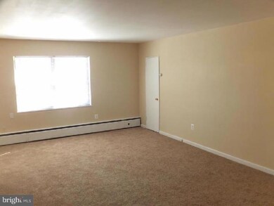 859 Old Lancaster Rd unit 7 B, Bryn Mawr, PA 19010 - photo 5