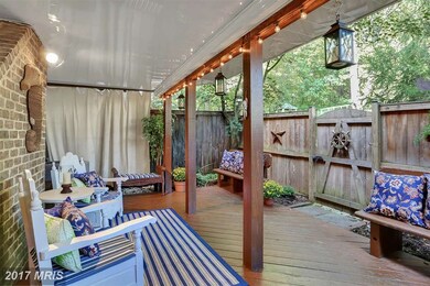 9686 Woodhenge Ct, Burke, VA 22015 - photo 4