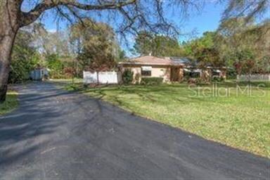 9125 SW 213th Terrace Rd, Dunnellon, FL 34431 - photo 2