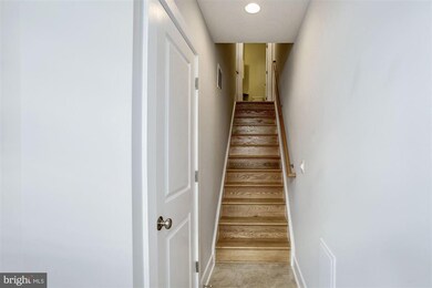 813 Parker Gray School Way, Alexandria, VA 22314 - photo 3