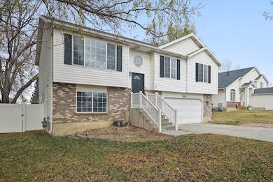 2608 W 3900 S, Roy, UT 84067 - photo 2