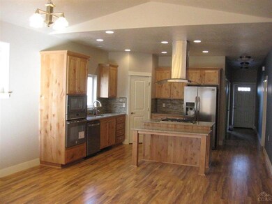 21183 Caleb Place, Bend, OR 97702 - photo 5