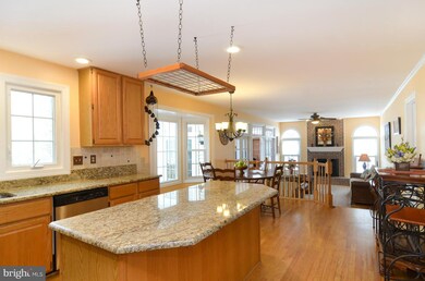 13561 Melville Ln, Chantilly, VA 20151 - photo 7