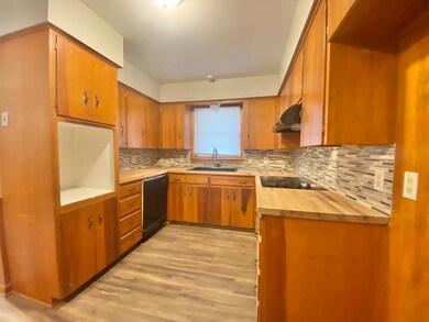 4407 27th St, Lubbock, TX 79410 - photo 6