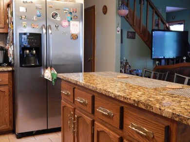 4226 Woodacres Dr, East Stroudsburg, PA 18301 - photo 5