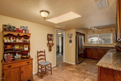 Kitchen 01