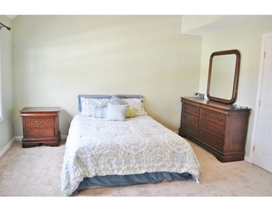 45 Roosevelt Ave unit 14, Dracut, MA 01826 - photo 7