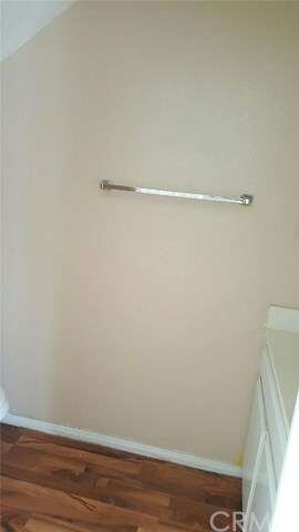 Down stairs 1/2 bath 