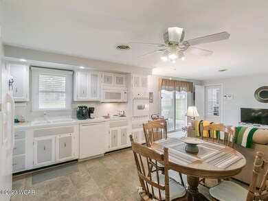 1752Edgewood7