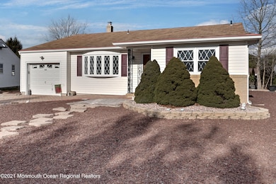 117 Edgewater Ct, Toms River, NJ 08757 - photo 3